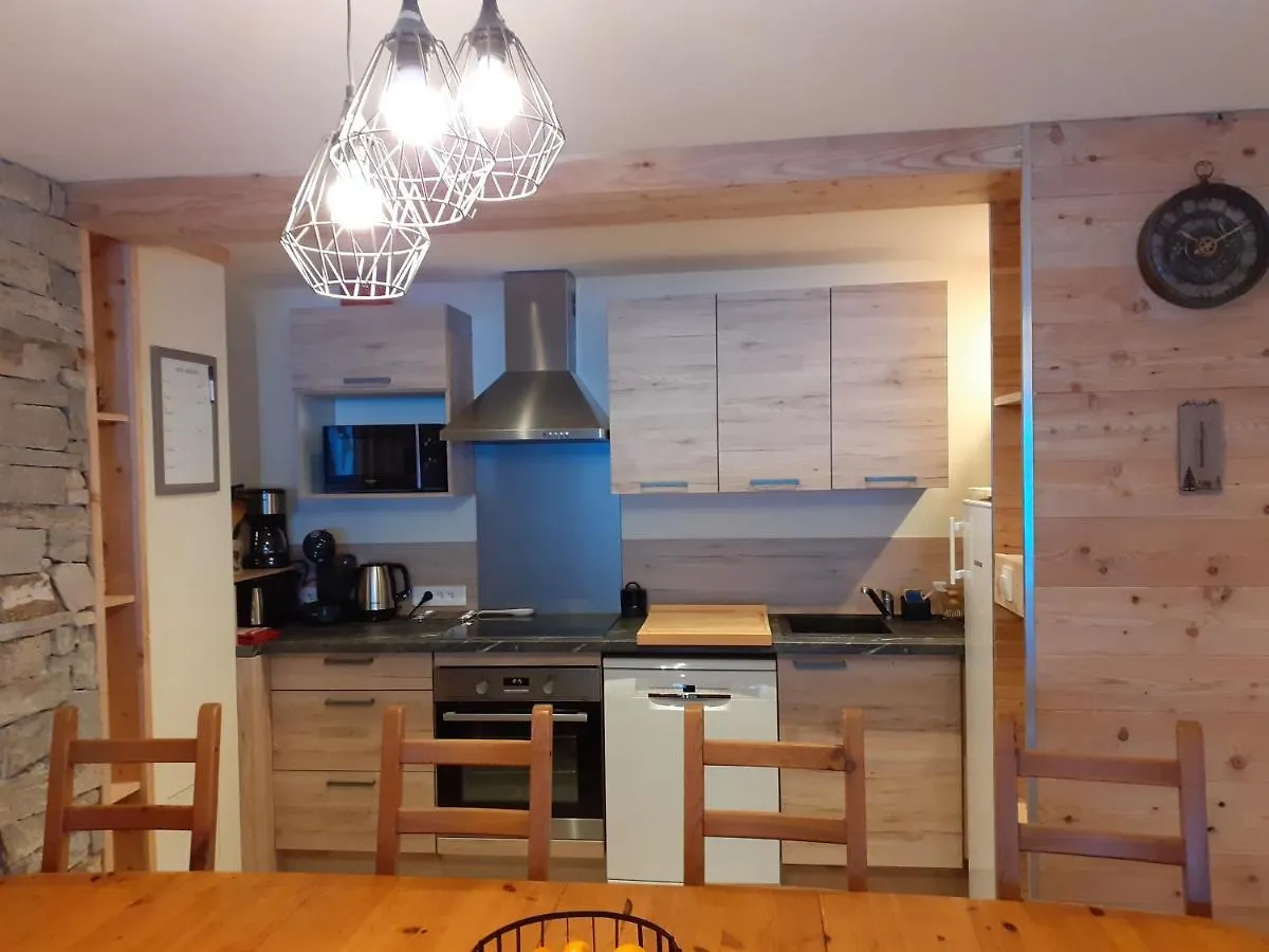 Appartement chaleureux avec wifi de 10 personnes à Val-Cenis Lanslebourg-Mont-Cenis 0*,